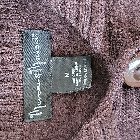 Wool button-up jacket - Picture 2 of 8